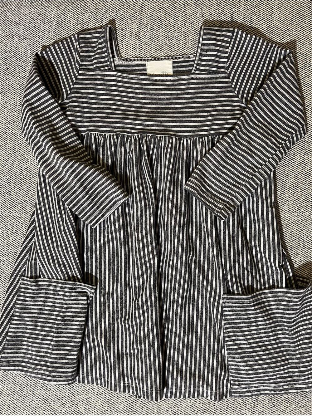 Vignette Striped Long-Sleeve Dress